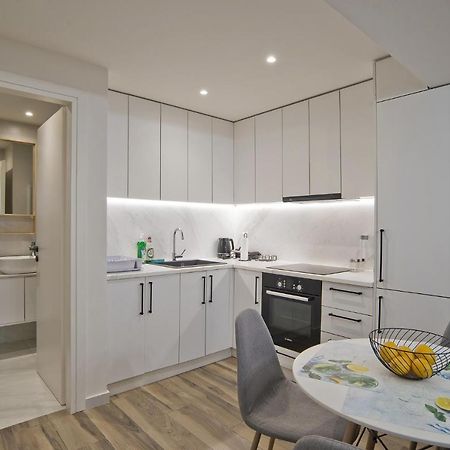 Thiseio Central Apartment เอเธนส์ ภายนอก รูปภาพ